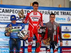 Marc Riba en lo más alto del podio en Bocairent