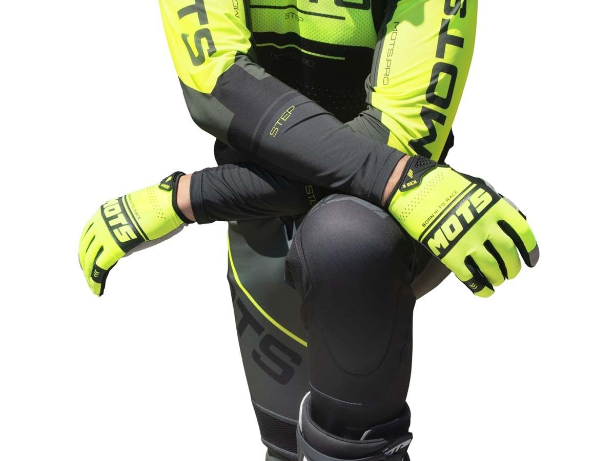 PANTALON TRIAL MOTS STEP8 VERDE